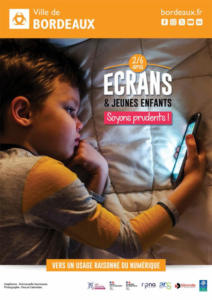 ÉCRANS ET JEUNES ENFANTS SOYONS PRUDENTS